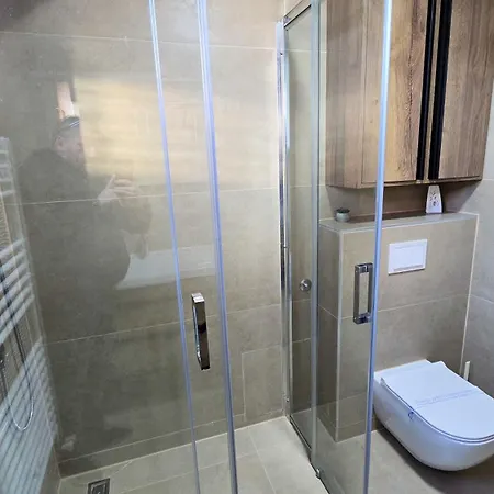Apartment Stan Na Dan Centar 2